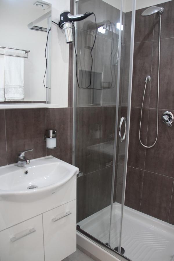 B&B Oplonti Resort Torre Annunziata Εξωτερικό φωτογραφία