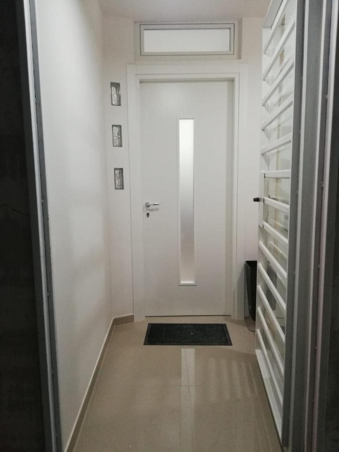 B&B Oplonti Resort Torre Annunziata Εξωτερικό φωτογραφία