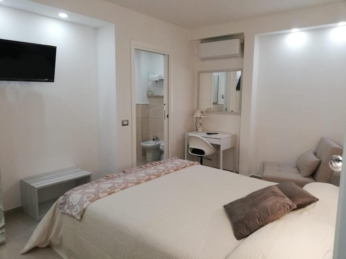 B&B Oplonti Resort Torre Annunziata Εξωτερικό φωτογραφία