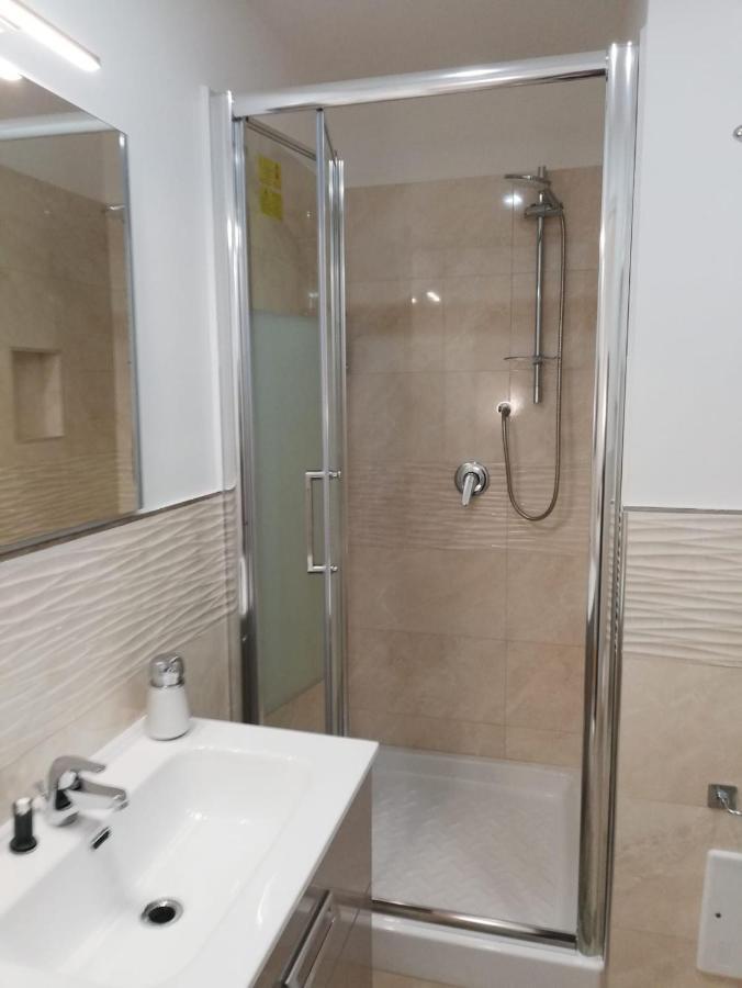 B&B Oplonti Resort Torre Annunziata Εξωτερικό φωτογραφία