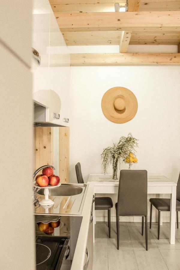 B&B Oplonti Resort Torre Annunziata Εξωτερικό φωτογραφία